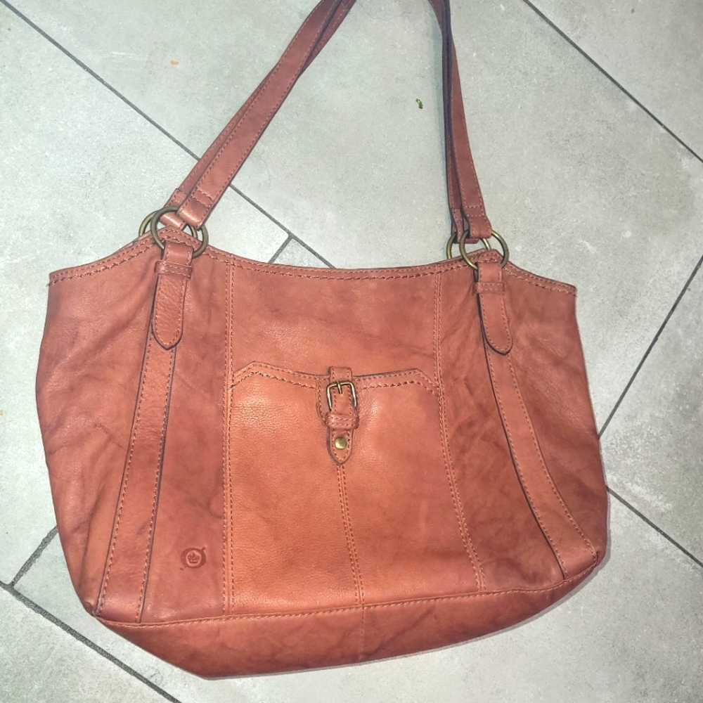 BORN leather bag 15x10